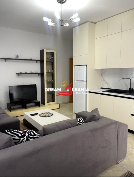 Apartament-21-me-qera-ne-Tirane-2.jpeg