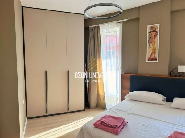 Tirane, jepet me qera apartament 1+1 Kati 5, 65 m² 690 € (Rruga e Elbasanit)