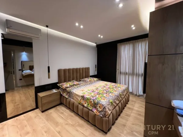 Tirane, jepet me qera apartament 1+1 Kati 3, 77 m² 800 € (Rruga e Dibres)
