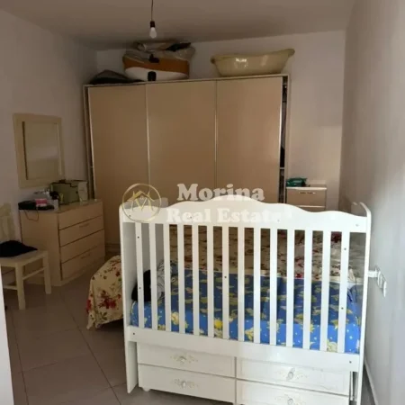 Tirane, shitet apartament 2+1 Kati 1, 107 m² 155.000 € (Astir)