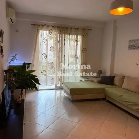 Tirane, shitet apartament 2+1 Kati 1, 107 m² 155.000 € (Astir)