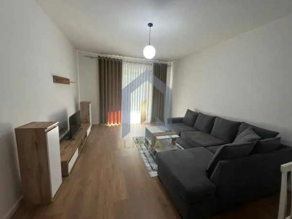 Tirane, jepet me qera 2+1+Ballkon Kati 4, 114 m² 850 € (DON BOSKO KOMPLEKSI TRIO TOWERS)