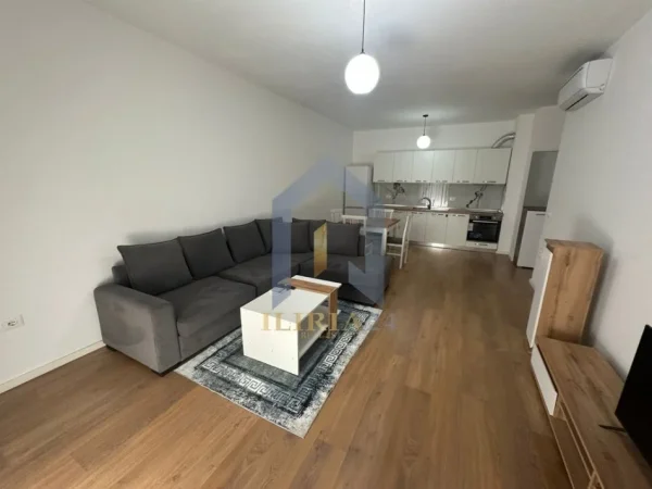 Tirane, jepet me qera 2+1+Ballkon Kati 4, 114 m² 850 € (DON BOSKO KOMPLEKSI TRIO TOWERS)