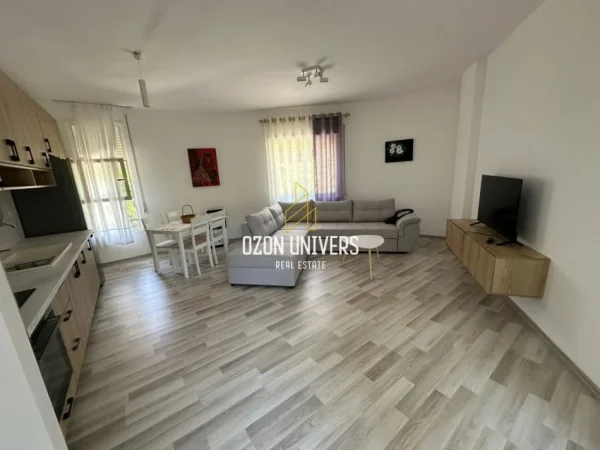 Tirane, shitet apartament 1+1 Kati 1, 82 m² (Linzë)