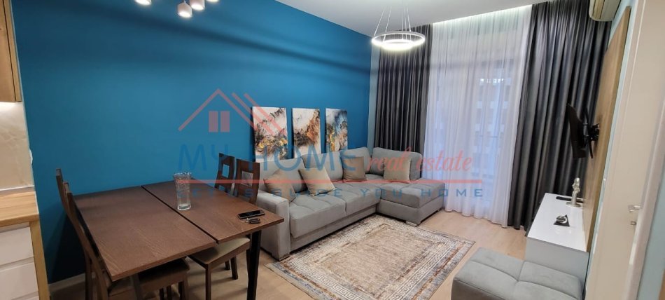 Apartament modern 1+1 me qira 21 Dhjetori ne Tirane