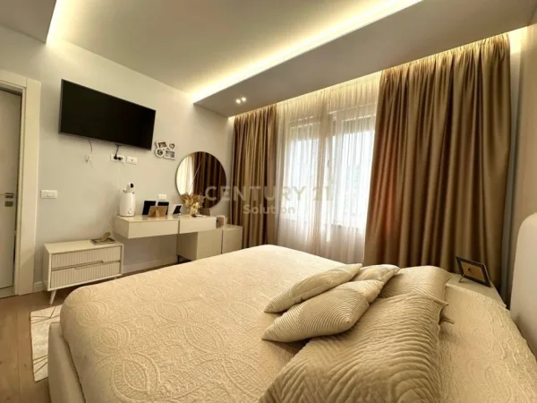 Shqiperi, shitet apartament 3+1+Ballkon Kati 2, 152 m² 365.000 € 