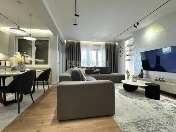 Shqiperi, shitet apartament 3+1+Ballkon Kati 2, 152 m² 365.000 € 