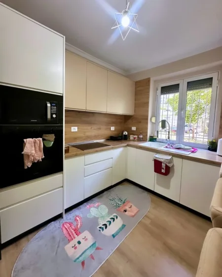 Tirane, shitet apartament 2+1 , 65 m² 129.000 € (Prokuroria e Tiranes)