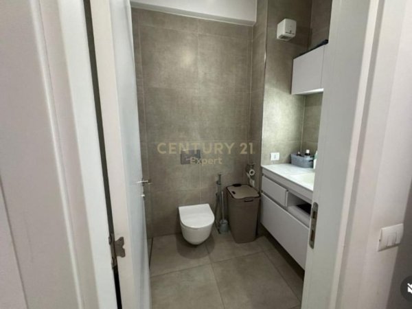 Tirane, shitet apartament 1+1 Kati 1, 67 m² 180.000 € (Komuna e Parisit Kika 3)
