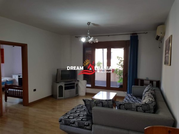 Apartament-21Verande-me-Qera-ne-Laprake-prane-KMY-ne-Tirane-ID-42214796-5.jpg