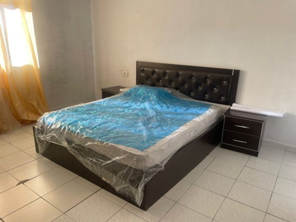Jepet me Qera Hyrje 2+1 ne Vile e mobiluar ne Laprake afer Doganes me Super Cmim, Kati 1, 80 m² 350 €URO