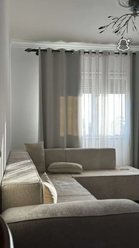 Tirane, jepet me qera apartament 2+1 Kati 5, 110 m² 850 € (Bulevardi Zogu I)