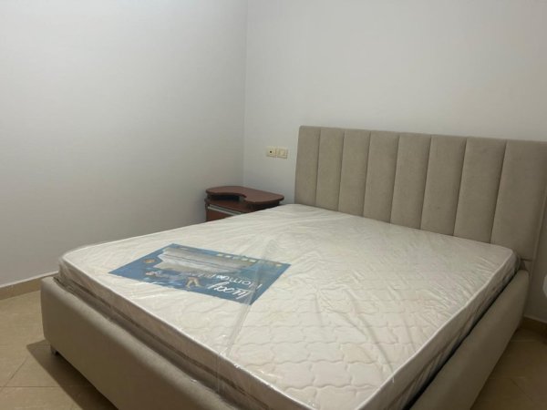 Aapartament 1+1 Me Qera, Mobiluar, 380 E, tek Spar 2,Rruga Thesarit,Fresk-Tiranë