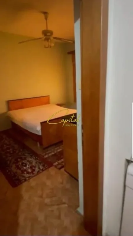 Tirane, jepet me qera apartament 2+1 Kati 4, 75 m² 450 € (RRUGA FERIT XHAJKO)