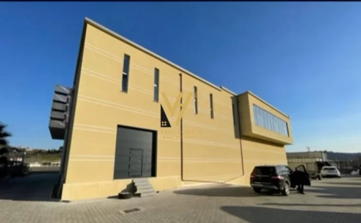Tirane, shitet ambjent biznesi Kati 0, 4.800 m² 2.500.000 € (AUTOSTRADA TR-DR)