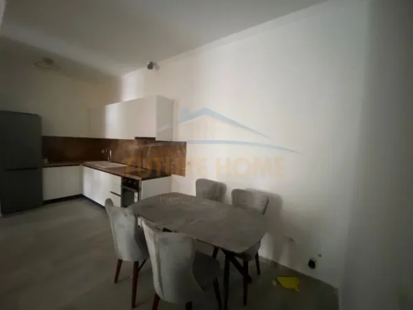 Durres, shitet apartament 1+1 Kati 1, 80 m² 89.000 € 
