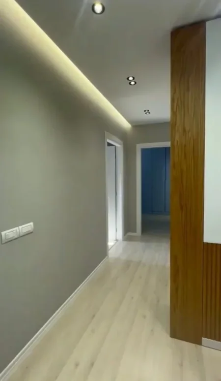 Tirane, jepet me qera apartament 2+1+Ballkon Kati 4, 10 m² 650 € (Don bOSKO)