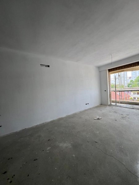 6f6ed05c-7cde-4227-9c94-e32f587ae361.jpg