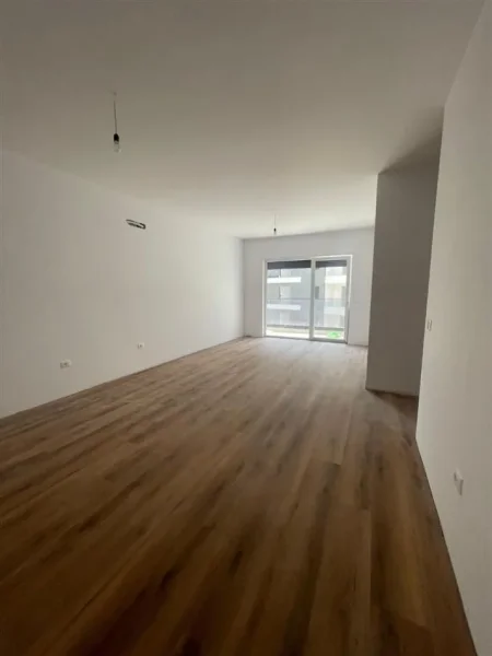 Tirane, shitet apartament 3+1 Kati 3, 133 m² 133.200 € (diellon rezidenc)