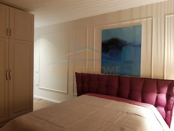 Durres, shitet apartament 2+1+Aneks+Ballkon Kati 3, 128 m² 250.000 € 