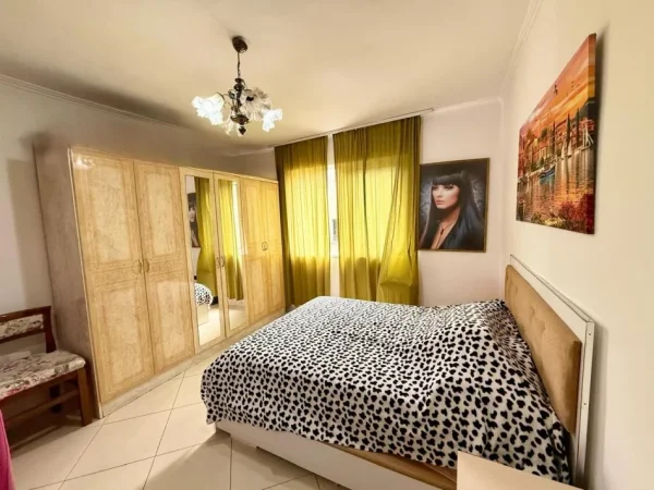 Tirane, jepet me qera garsonier 1+1 Kati 4, 40 m² 450 €