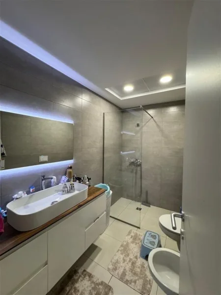 Tirane, shitet apartament 2+1+Ballkon Kati 8, 96 m² 260.000 € (DON BOSKO)