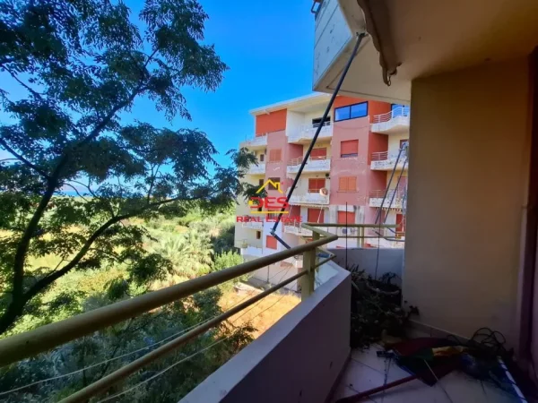 Vlore, shitet apartament 2+1+Ballkon Kati 4, 108 m² (Orikum)