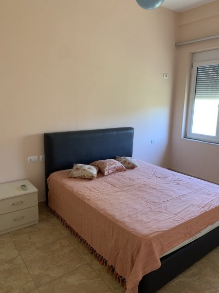 Tirane, jepet me qera apartament 2+1+Ballkon Kati 2, 80 m² 500 € (Rezidenca Kodra Diellit)