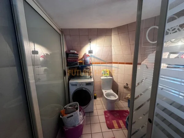 0683487469 Tirane, shitet apartament 2+1 Kati 1, 85 m² 149.350 € (Ish Parku , Rruga Kongresi i Lushnjes)