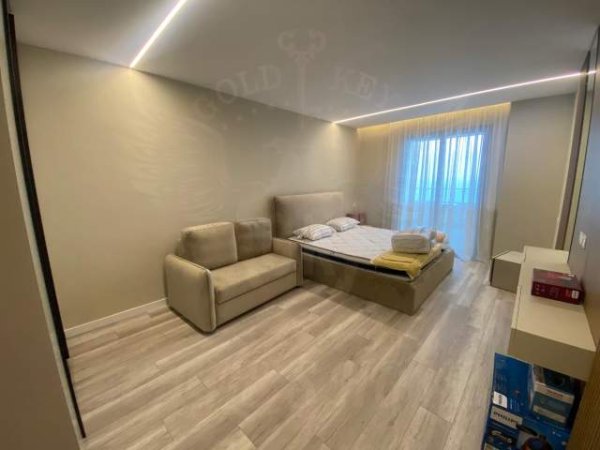Durres, jepet me qera apartament 1+1+BLK Kati 17, 91 m² 800 Euro (VOLLGA)