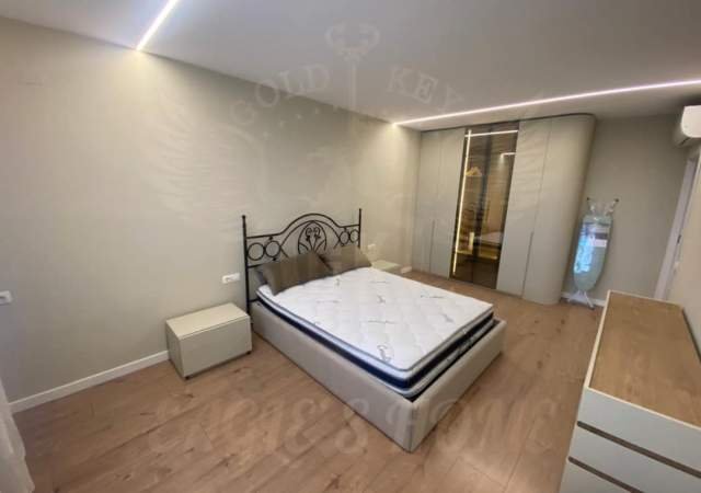 Durres, jepet me qera apartament Kati 11, 91 m² 800 Euro (Vollga Lagja 1)