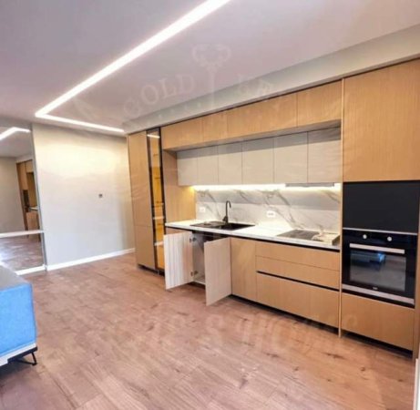 Durres, jepet me qera apartament 2+1+A+BLK Kati 17, 131 m² 1.000 Euro (VOLLGA)