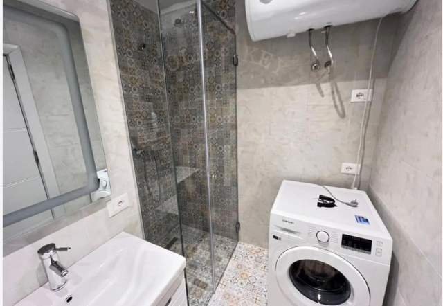 Durres, jepet me qera apartament 2+1+A+BLK Kati 17, 131 m² 1.000 Euro (VOLLGA)