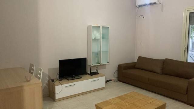 Tirane, jepet me qera apartament 2+1+A+BLK Kati 1, 84 m² 400 Euro (Mine Peza)