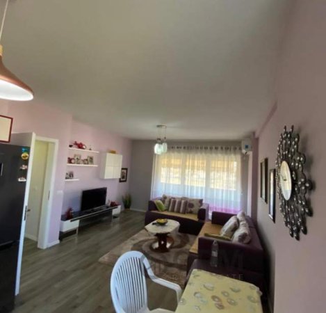 Tirane, shitet apartament 2+1 Kati 4, 118 m² 950 Euro/m2 (Yzberisht)