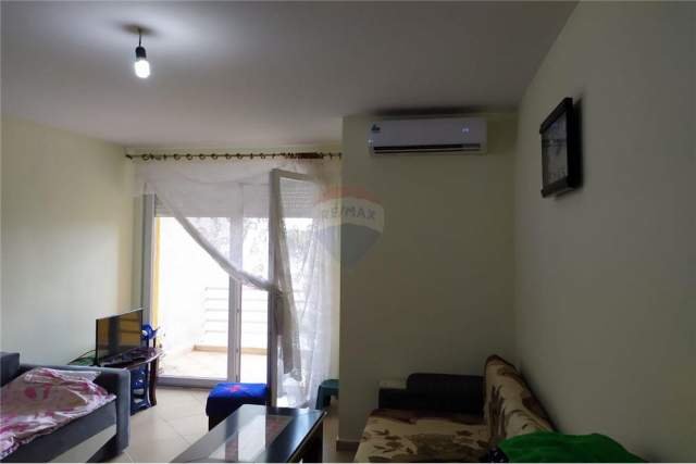 Tirane, shitet apartament 75 m² 80.000 Euro (Astir)