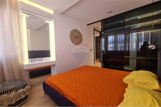 Tirane, jepet me qera apartament 1+1+A Kati 2, 63 m² 700 Euro (Shyqyri Ishmi)