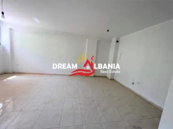 Tirane, shitet apartament 2+1+BLK Kati 2, 91 m² 125.000 Euro (Kopshti Botanik)