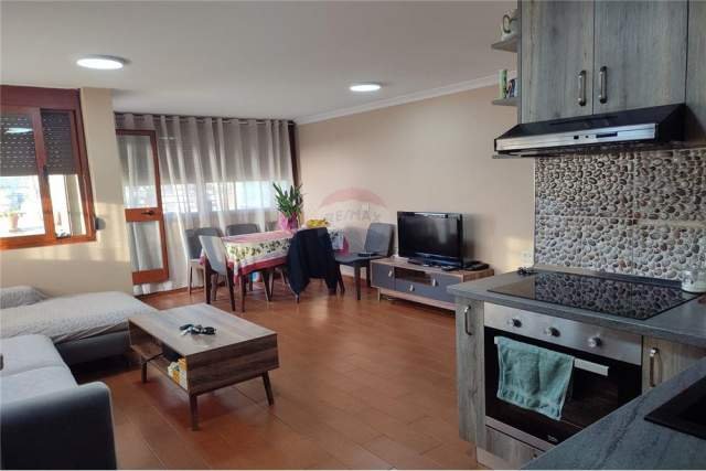 Tirane, shitet apartament 2+1+BLK Kati 13, 110 m² 125.000 Euro (Tish Dahia)