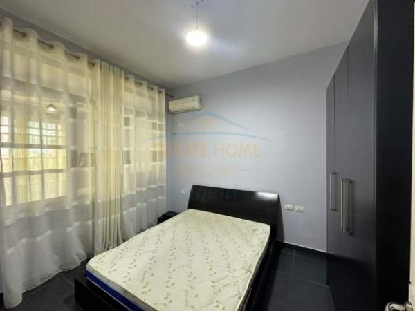 Tirane, jepet me qera apartament 2+1 Kati 1, 90 m² 350 Euro