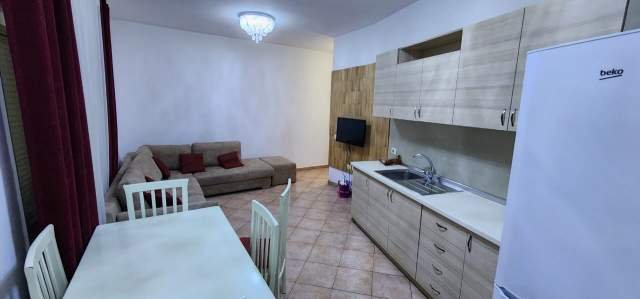 Tirane, jepet me qera apartament 1+1+BLK Kati 1, 65 m² 300 Euro (Yzberisht)