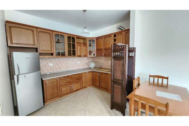 Tirane, jepet me qera apartament Kati 7, 106 m² 800 Euro (Gjon Pali 2)