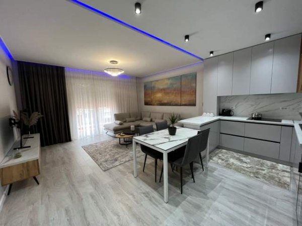 Tirane, jepet me qera apartament 2+1+BLK Kati 3, 100 m² 800 Euro (UNAZA E RE)
