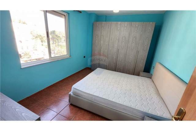 Tirane, jepet me qera apartament 2+1 Kati 5, 81 m² 600 Euro (Reshit Collaku , Shallvaret)