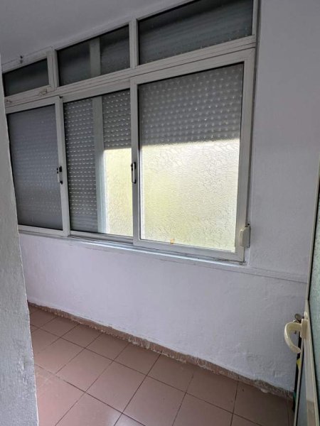 Tirane, shitet apartament 1+1+BLK Kati 2, 52 m² 79.000 Euro (tek instituti higjenes)