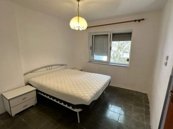 Tirane, shitet apartament 1+1+BLK Kati 2, 52 m² 79.000 Euro (tek instituti higjenes)
