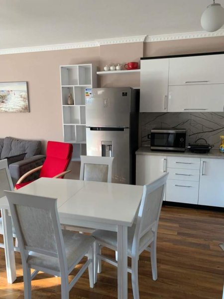 Tirane, jepet me qera apartament 1+1+BLK Kati 7, 75 m² 550 Euro (Rruga e Elbasanit)