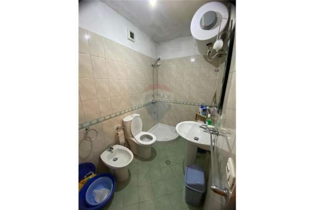 Tirane, shitet apartament 1+1+BLK Kati 4, 70 m² 119.000 Euro (Beqir Luga)