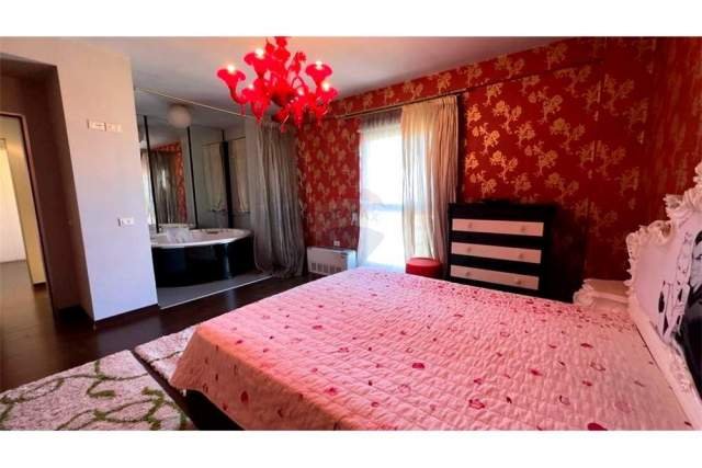 Tirane, jepet me qera apartament Kati 9, 120 m² 800 Euro (Liceu Artistik)