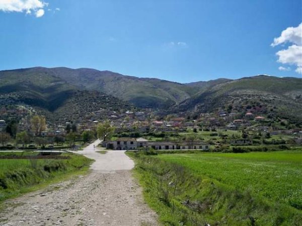 Gjirokaster, shes truall 1.680.000 m² 3.360.000 Euro (Fshati Frashtan)